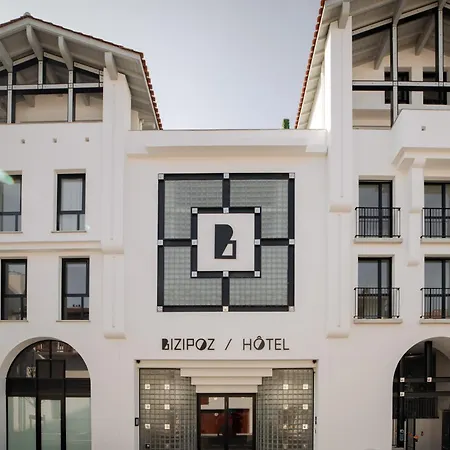 Bizipoz Otel 4*