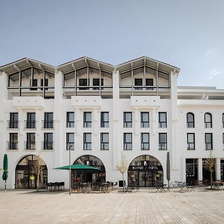 Bizipoz Hotel